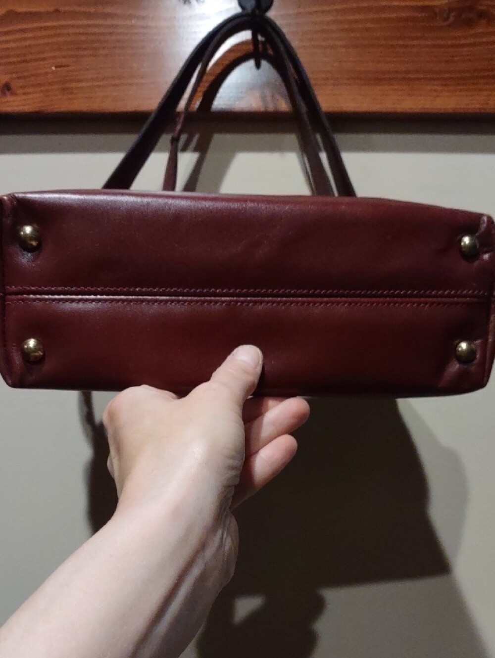 Leather Shoulder Bag in Burgundy Purse Handbag - Picture 6 of 13